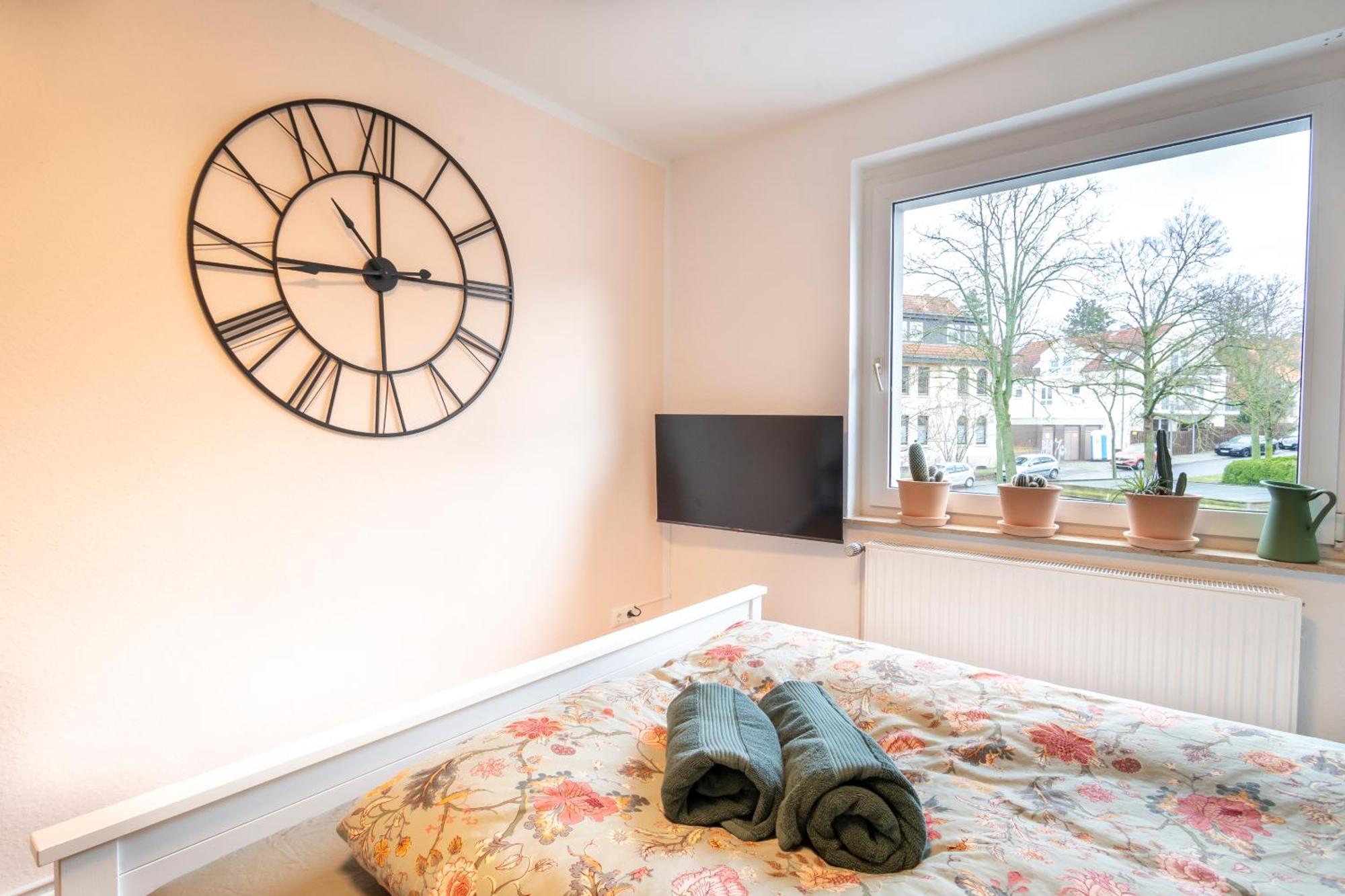 Akram Appartement III - Ruhig, Stadtnah Hildesheim Exterior foto